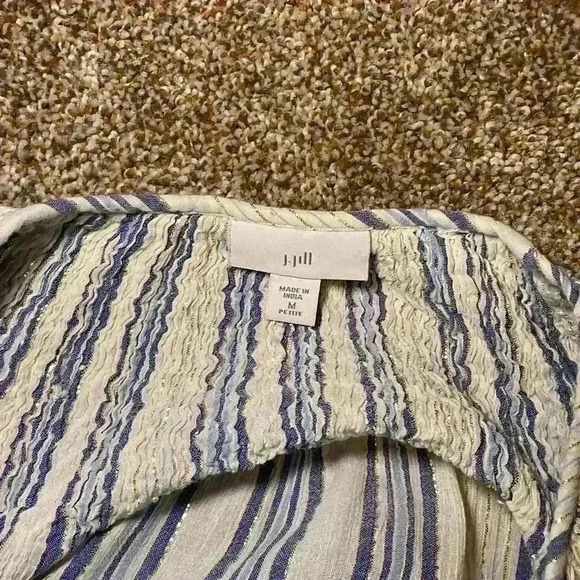 J.Jill Blue White and Gold Thread Peasant top. Size medium. - Picture 6 of 9